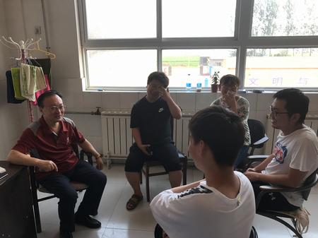 孔令升书记与队员们有笑有泪的温情时刻